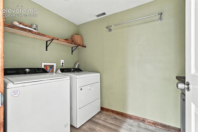 6326 Pulpit Rock Drive, Colorado Springs, CO 80918