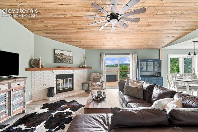 6326 Pulpit Rock Drive, Colorado Springs, CO 80918