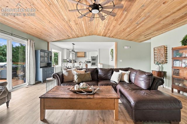 6326 Pulpit Rock Drive, Colorado Springs, CO 80918