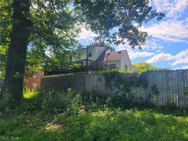 31276 Lorain Road, North Olmsted, OH 44070