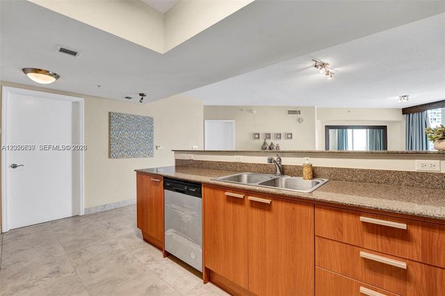 16699 Collins Ave 1605, Sunny Isles Beach, FL 33160