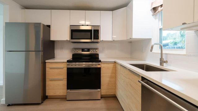 2237 MICHELE DRIVE, Sarasota, FL 34231