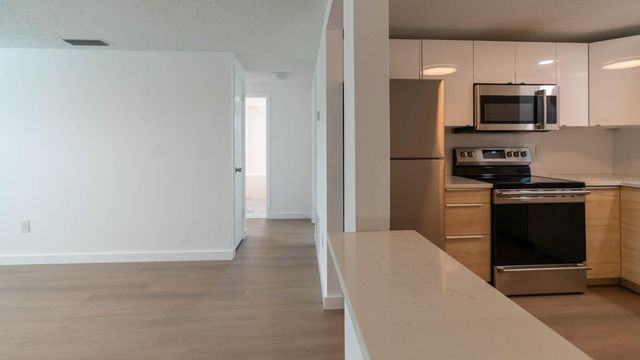 2237 MICHELE DRIVE, Sarasota, FL 34231