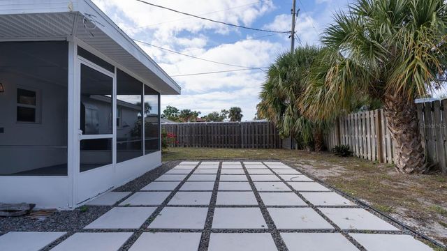 2237 MICHELE DRIVE, Sarasota, FL 34231