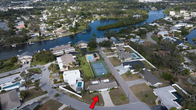 2237 MICHELE DRIVE, Sarasota, FL 34231