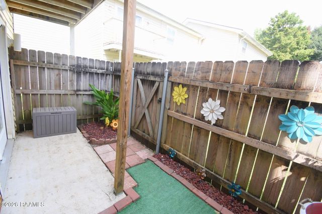 100 Teal Lane 58, Lafayette, LA 70507