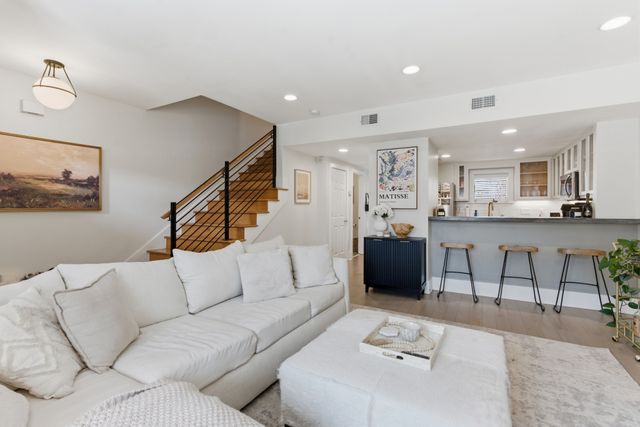 1032 9th Ave, N, Nashville, TN 37208