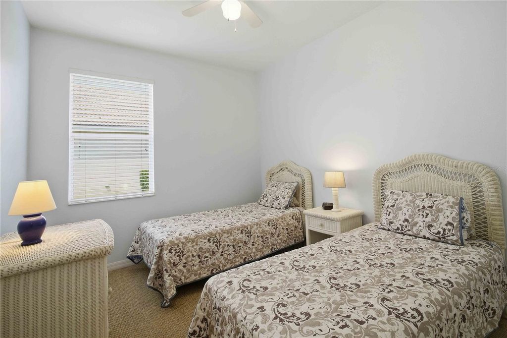 Image 19 of property listing at 236 GOLDEN HARBOUR TRAIL, Bradenton, FL 34212