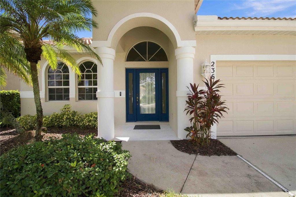 Image 3 of property listing at 236 GOLDEN HARBOUR TRAIL, Bradenton, FL 34212