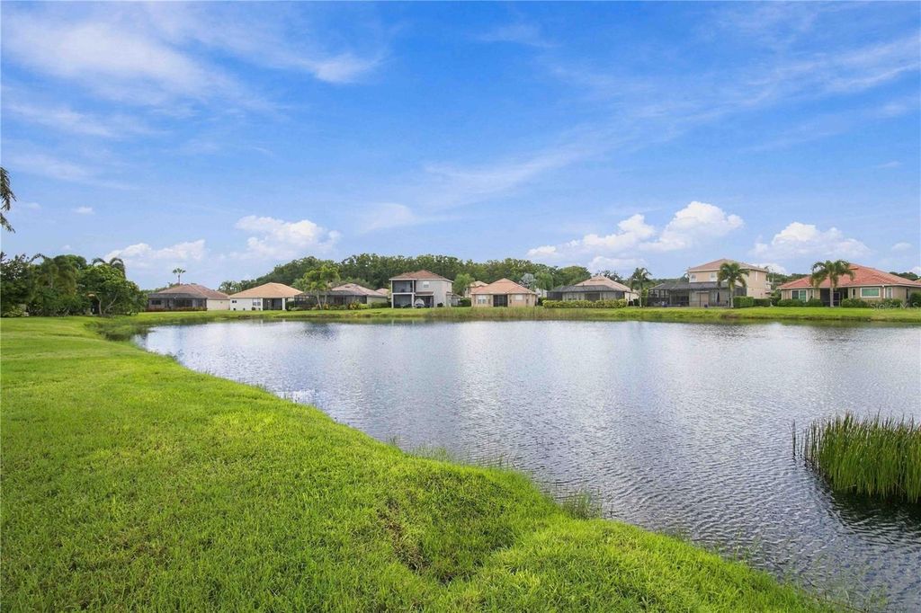 Image 28 of property listing at 236 GOLDEN HARBOUR TRAIL, Bradenton, FL 34212