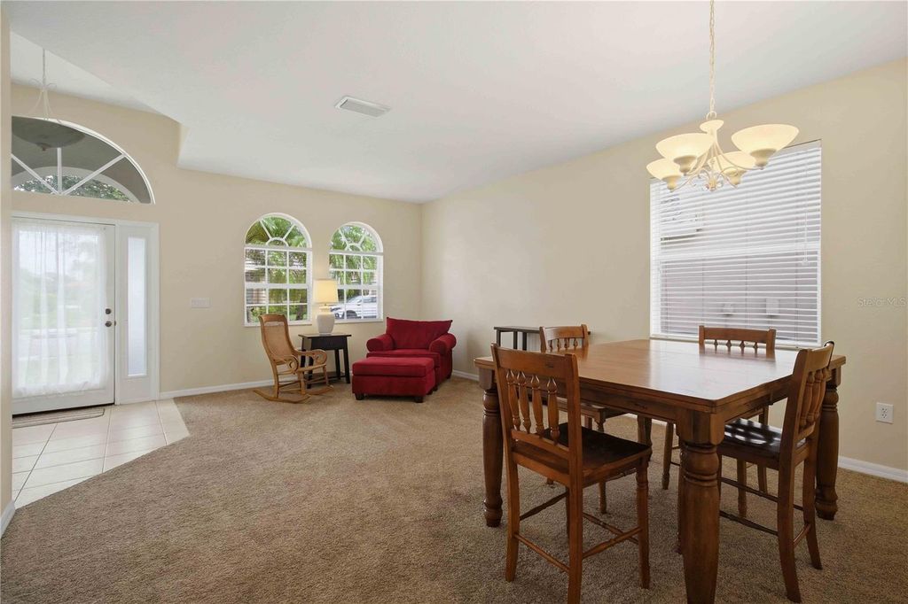 Image 4 of property listing at 236 GOLDEN HARBOUR TRAIL, Bradenton, FL 34212