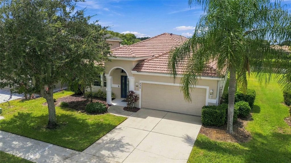 Image 33 of property listing at 236 GOLDEN HARBOUR TRAIL, Bradenton, FL 34212