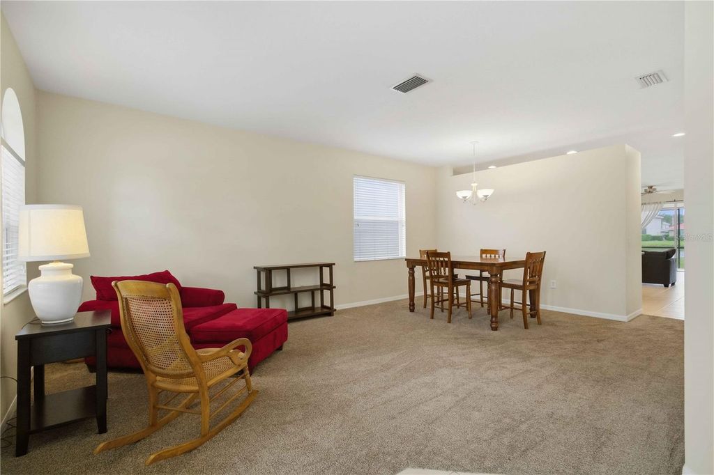 Image 5 of property listing at 236 GOLDEN HARBOUR TRAIL, Bradenton, FL 34212