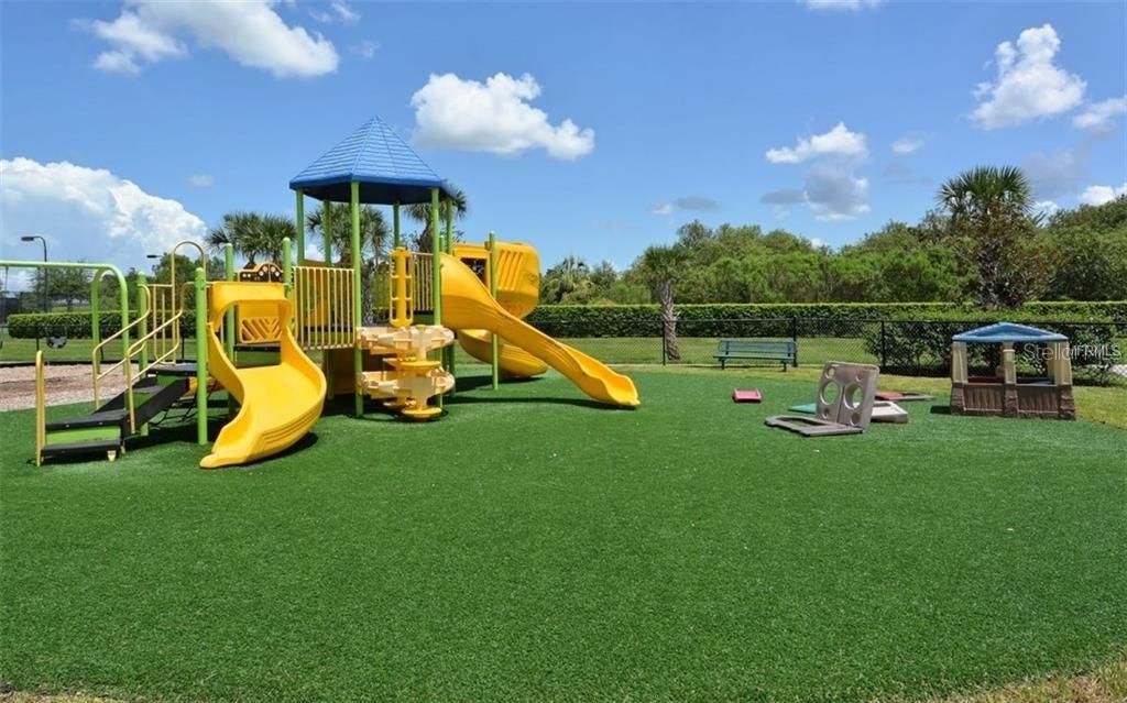 Image 50 of property listing at 236 GOLDEN HARBOUR TRAIL, Bradenton, FL 34212