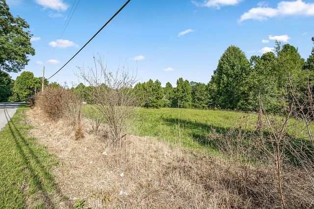 5445 Coal Bank Rd, Sparta, TN 38583