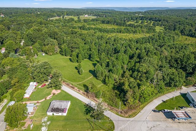 5445 Coal Bank Rd, Sparta, TN 38583