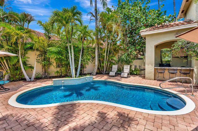 366 Fishermans Way, Jupiter, FL 33477
