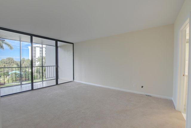 6797 Willow Wood Drive 6034, Boca Raton, FL 33434