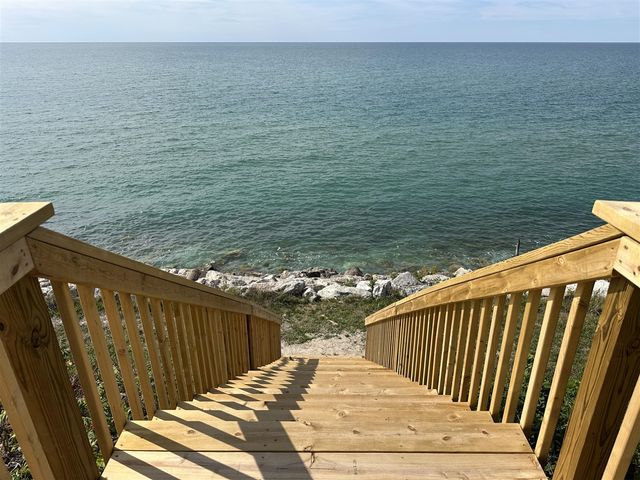 4150 Ridge Road 21 and 22, Stevensville, MI 49127