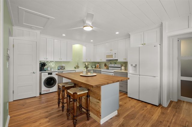 4150 Ridge Road 21 and 22, Stevensville, MI 49127