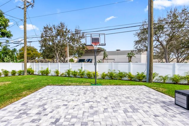 4990 NW 2nd Court, Boca Raton, FL 33431