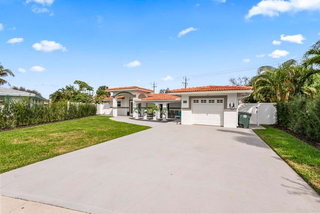 4990 NW 2nd Court, Boca Raton, FL 33431