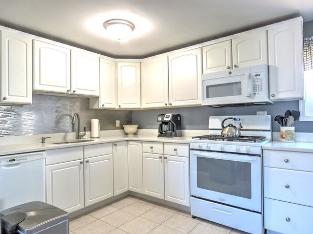 41 Clapp St., Abington, MA 02351