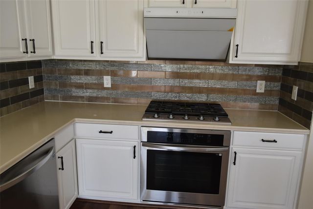 6122 Terrell Hills Drive, Richmond, TX 77469