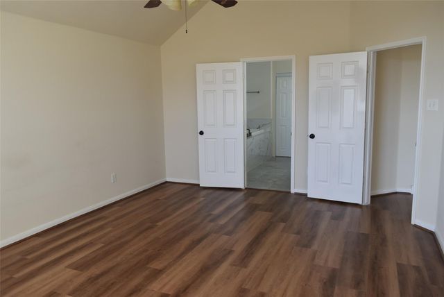 6122 Terrell Hills Drive, Richmond, TX 77469