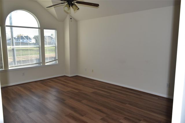 6122 Terrell Hills Drive, Richmond, TX 77469