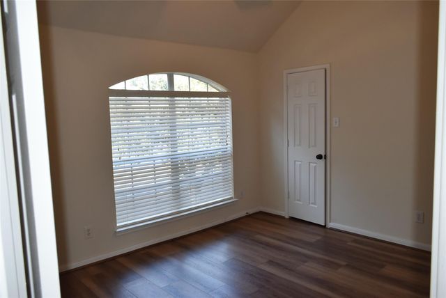 6122 Terrell Hills Drive, Richmond, TX 77469