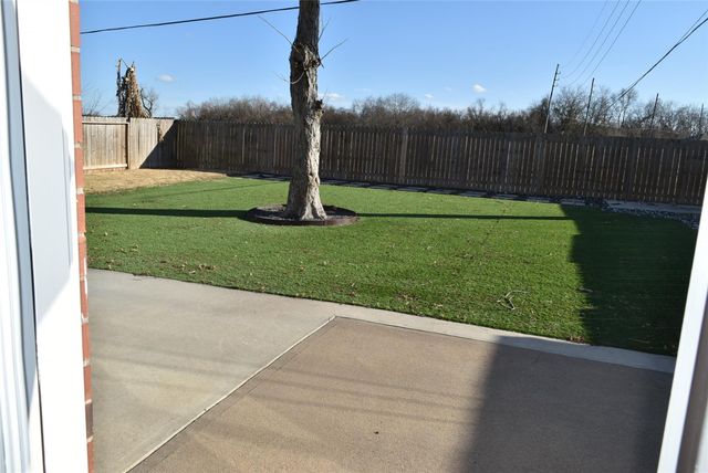 6122 Terrell Hills Drive, Richmond, TX 77469