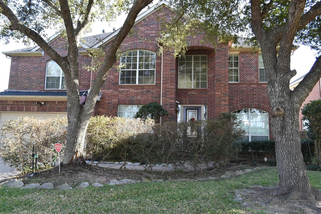 6122 Terrell Hills Drive, Richmond, TX 77469