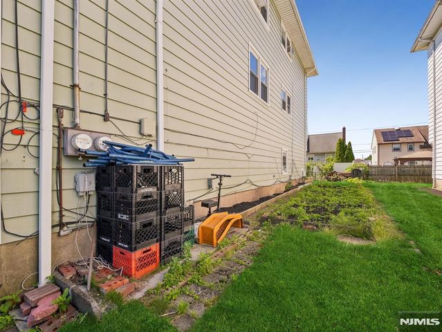 436 Sylvan Street, Saddle Brook, NJ 07663