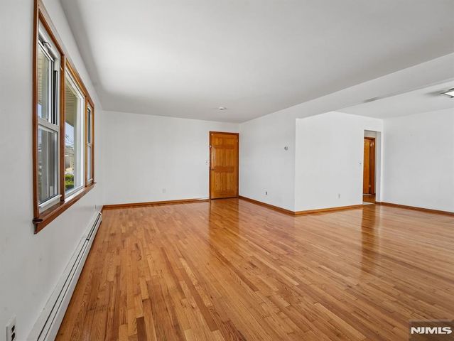 436 Sylvan Street, Saddle Brook, NJ 07663