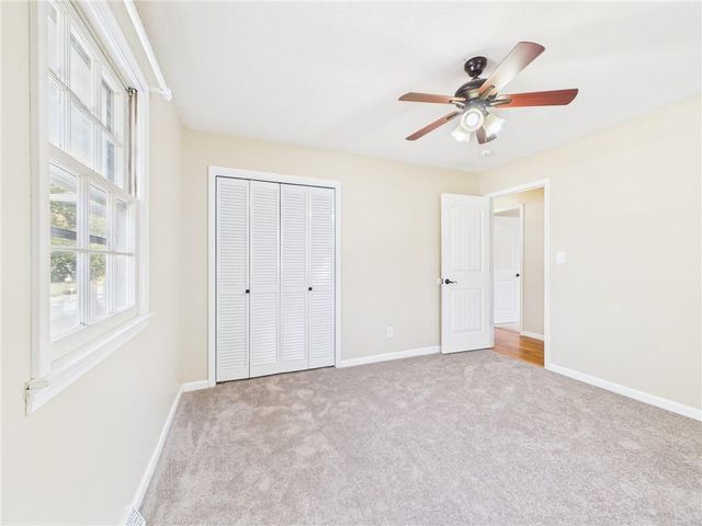 90 Grandview Drive, Warrensburg, MO 64093