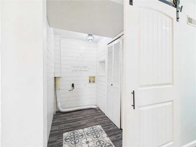 90 Grandview Drive, Warrensburg, MO 64093