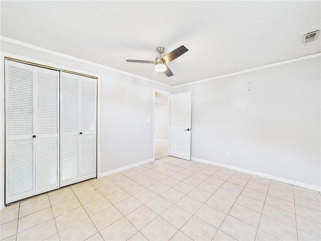 90 Grandview Drive, Warrensburg, MO 64093