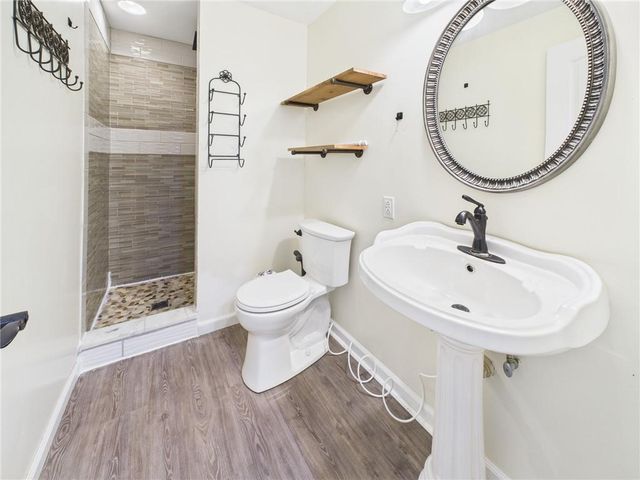 90 Grandview Drive, Warrensburg, MO 64093