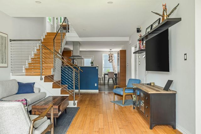 2202 Garden ST, Austin, TX 78702