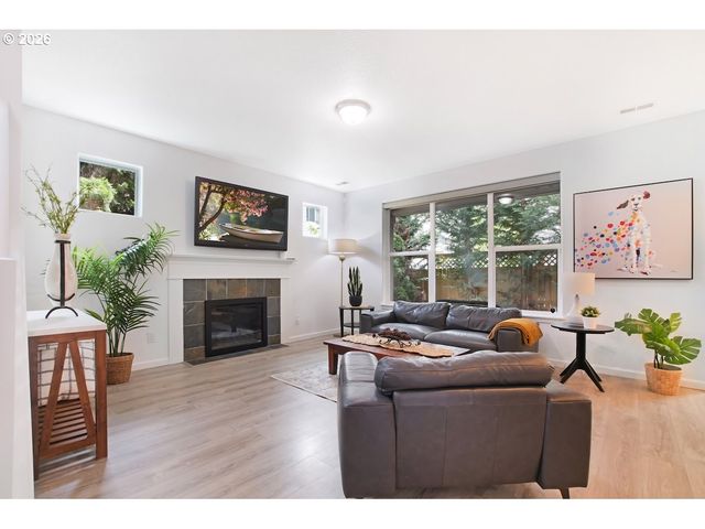 17732 Sw JOHNSON St, Beaverton, OR 97003