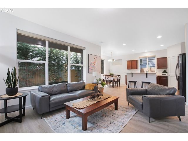 17732 Sw JOHNSON St, Beaverton, OR 97003