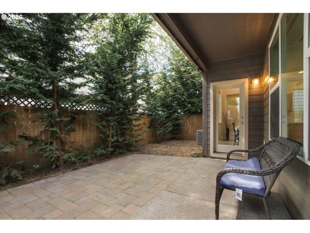 17732 Sw JOHNSON St, Beaverton, OR 97003