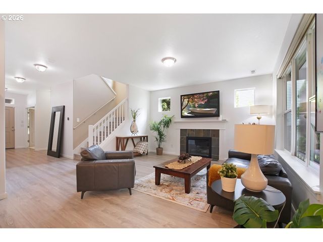 17732 Sw JOHNSON St, Beaverton, OR 97003