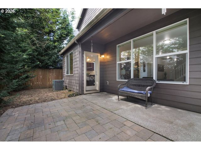 17732 Sw JOHNSON St, Beaverton, OR 97003