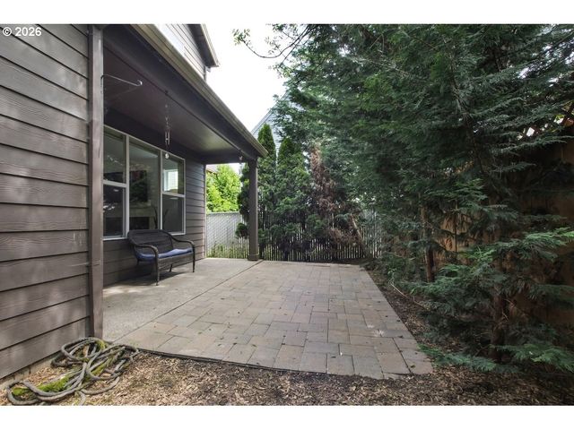 17732 Sw JOHNSON St, Beaverton, OR 97003
