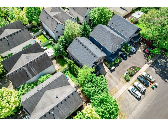 17732 Sw JOHNSON St, Beaverton, OR 97003
