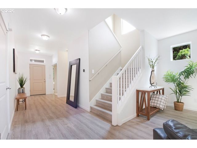 17732 Sw JOHNSON St, Beaverton, OR 97003