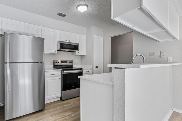 2508 Summer Place Drive, Arlington, TX 76014