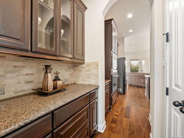 27211 Smokey Chase, Boerne, TX 78015